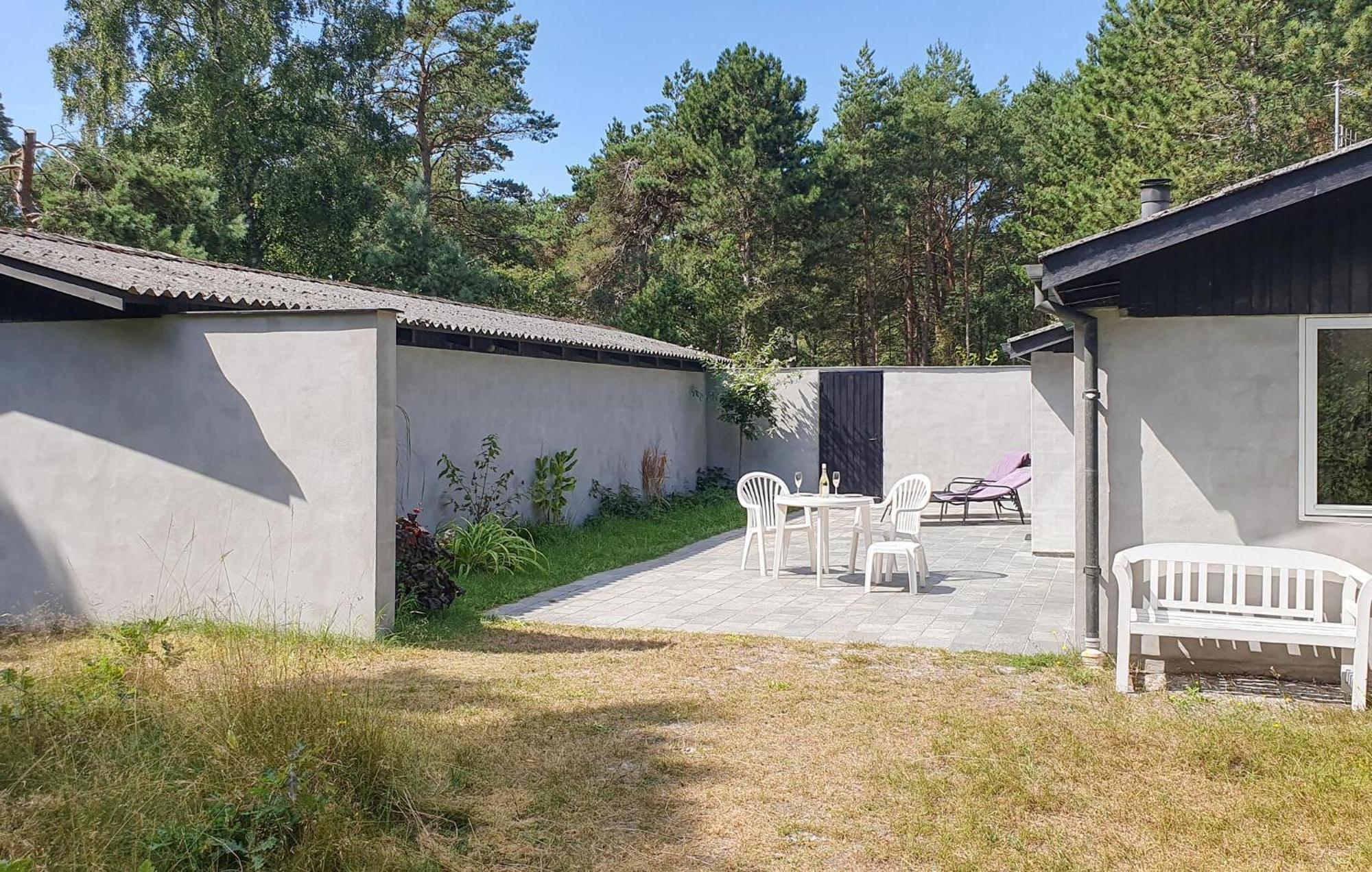 3 Bedroom Awesome Home In Nexo Neksø Exterior foto
