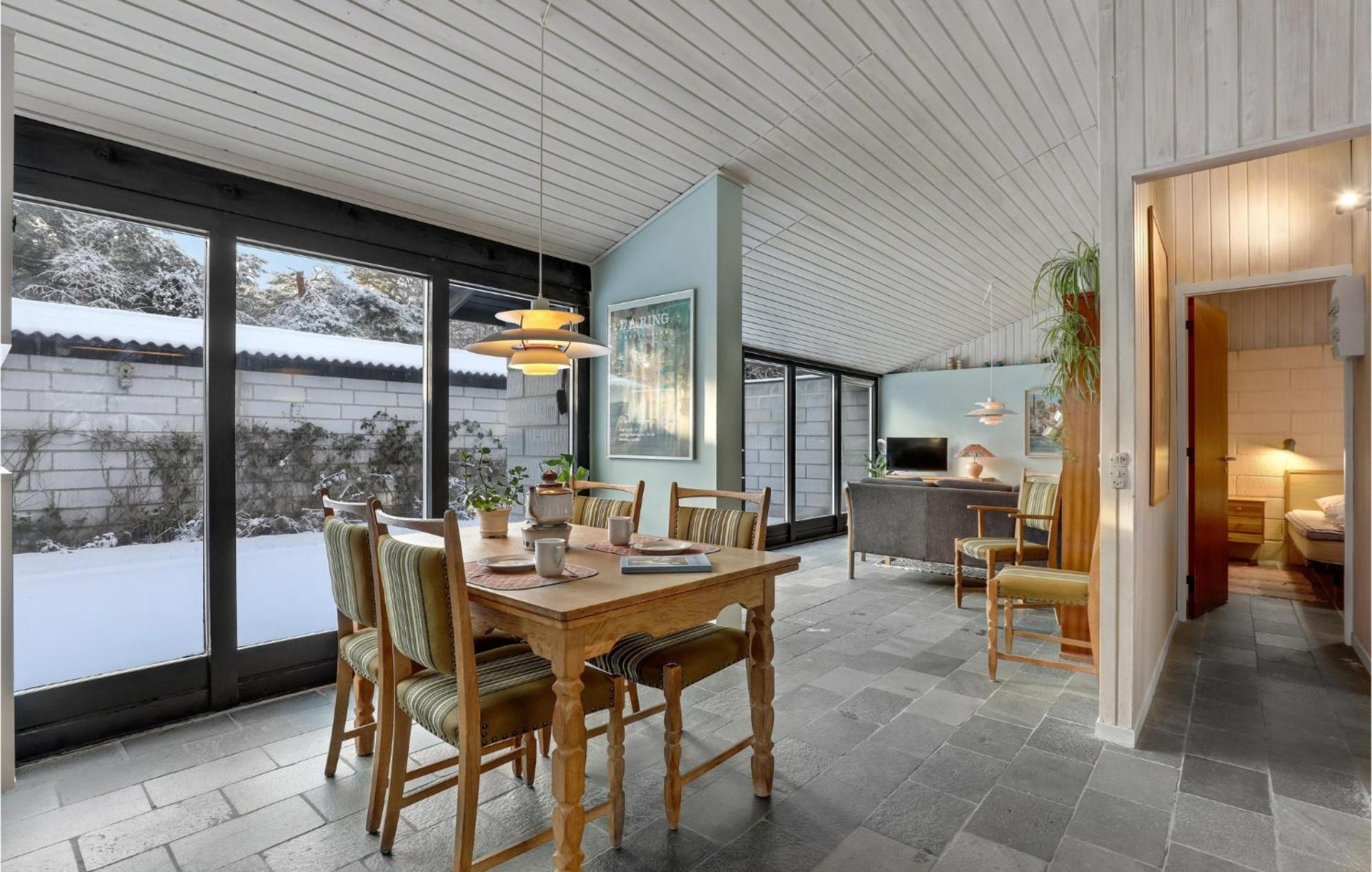 3 Bedroom Awesome Home In Nexo Neksø Exterior foto